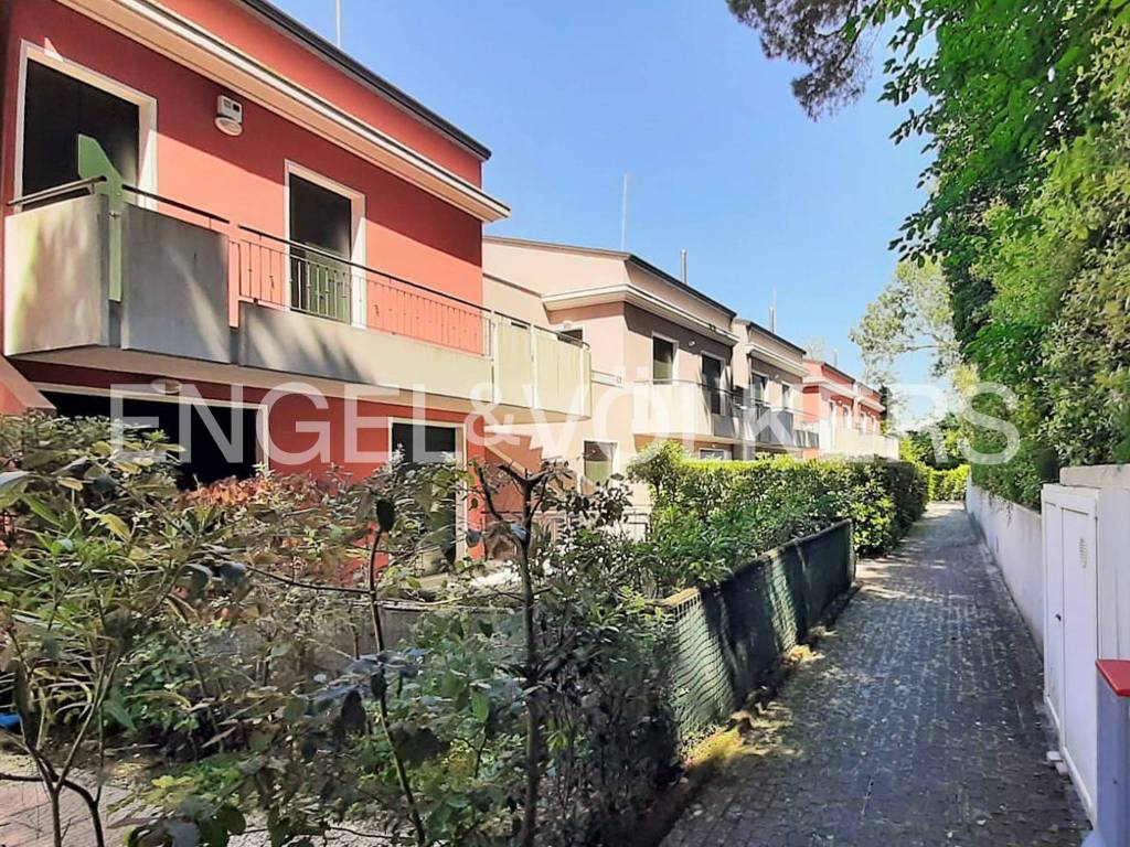 Appartamento a Jesolo in Viale Belgio, 149 - Foto 3