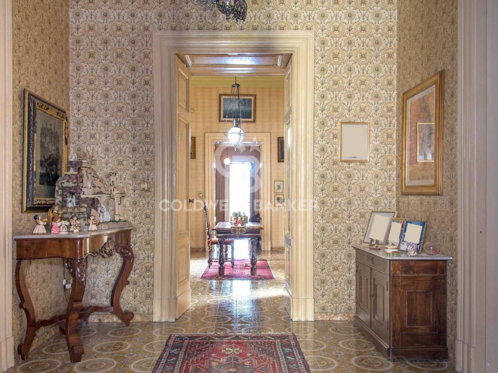 Palazzo / stabile a Manduria in Piazza Vittorio Emanuele II - Foto 4