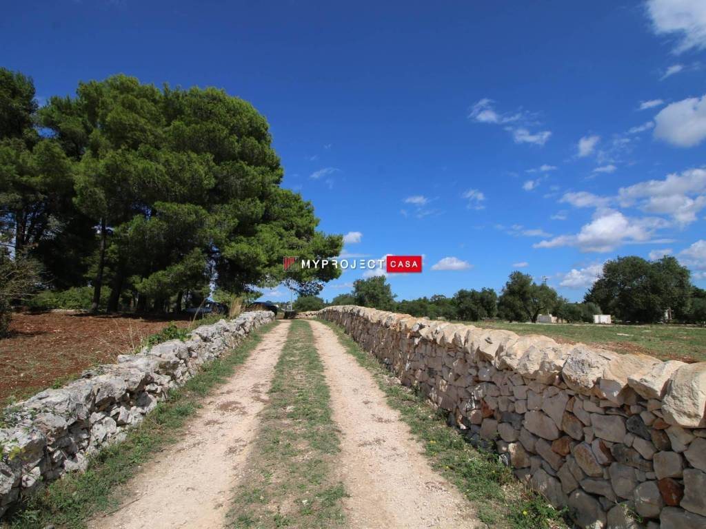 Terreno a Martina franca in Str. Carlo - Foto 2