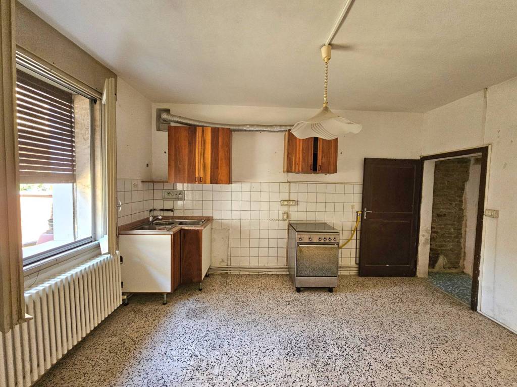 Casa indipendente a Guastalla in Via Luigi Gonzaga - Foto 5