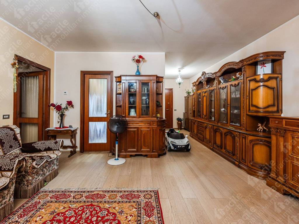 Appartamento a Sant'ilario d'enza in Via Indipendenza 2D, 42049 Sant\'Ilario d\'Enza RE, Italia - Foto 4