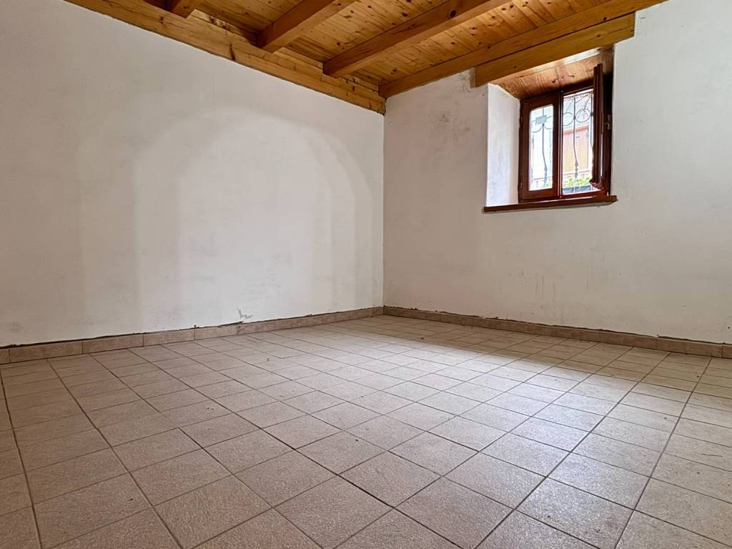 Casa indipendente a Antrona schieranco in Via Santa Maria - Foto 5