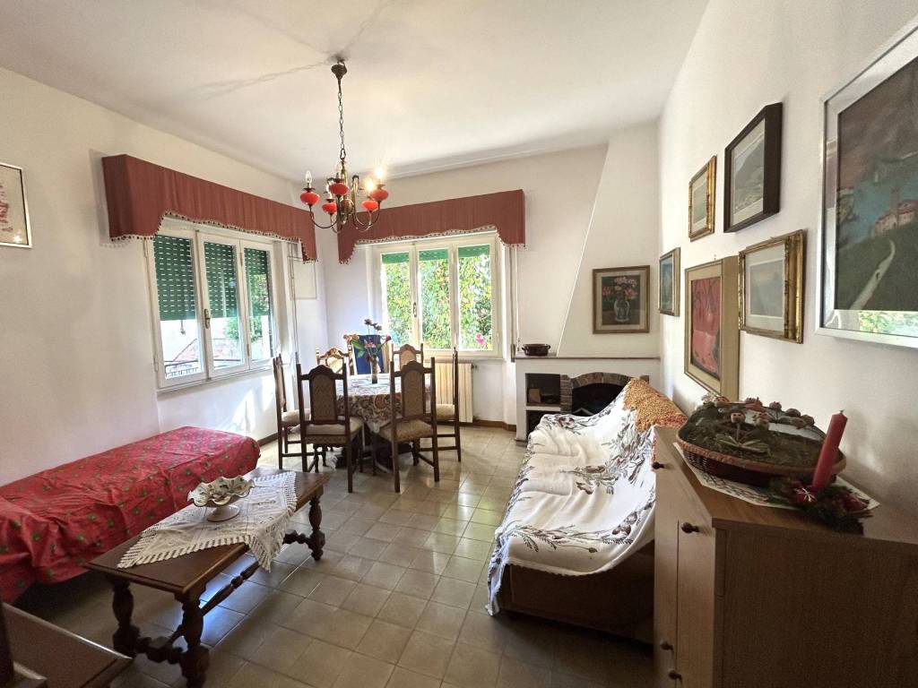 Appartamento a Rosignano marittimo in Via Benvenuto Cellini, 7 - Foto 2