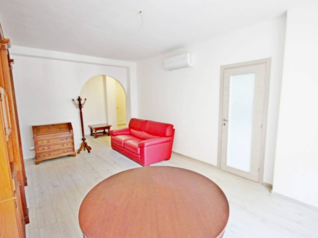 Appartamento a Domodossola in Via Trieste, 6 - Foto 2