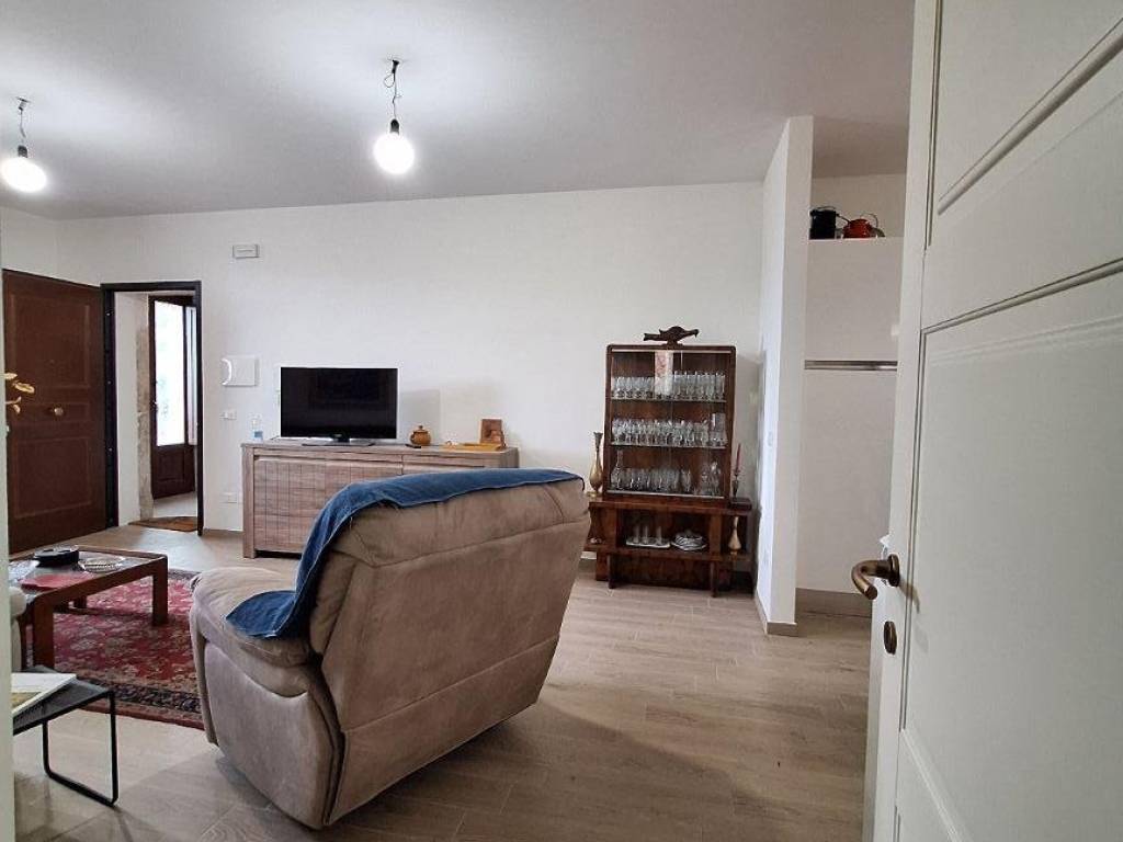 Appartamento a Rocca di cambio in Via Duca degli Abruzzi, 51 - Foto 5