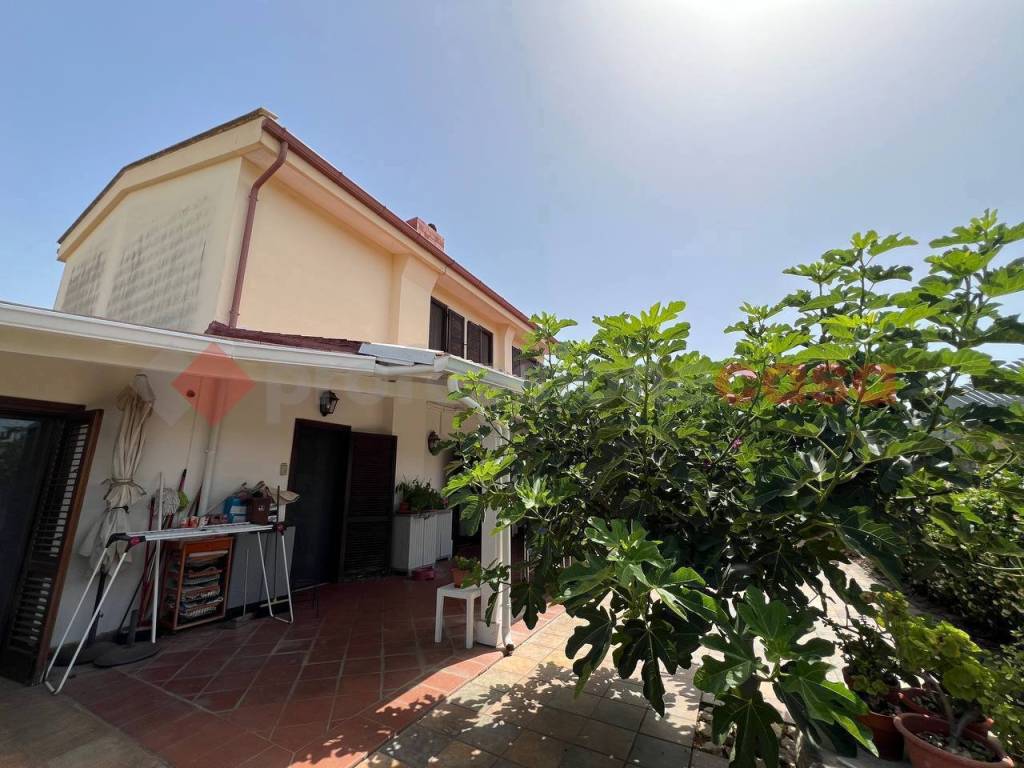 Villa a Taranto in via Anguille, 5 - Foto 3