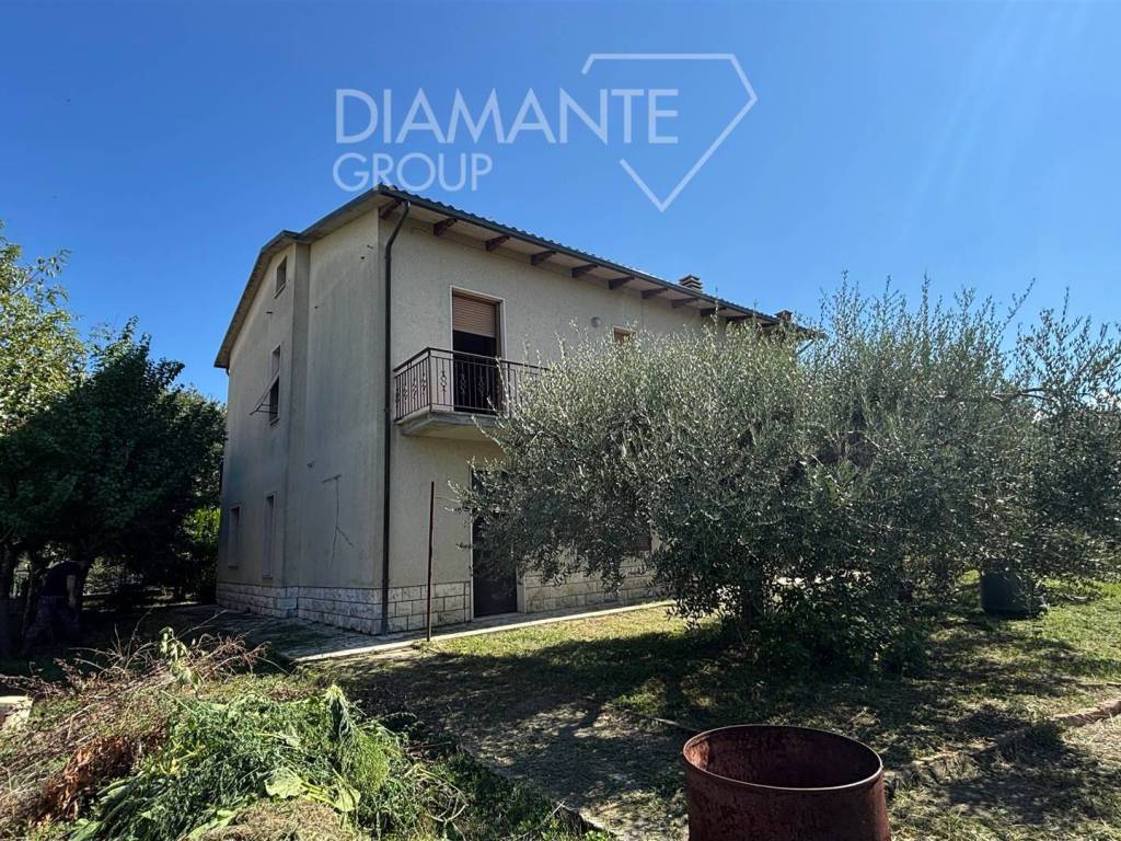 Casa indipendente a Castiglione del lago - Foto 3