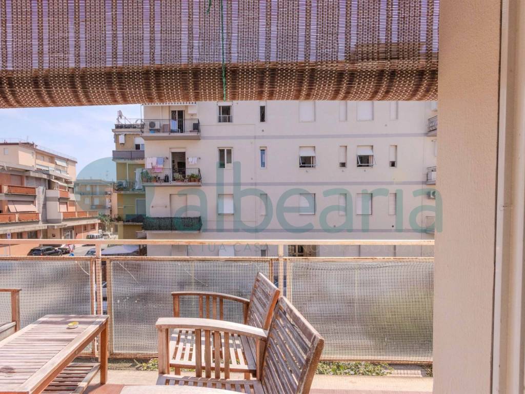 Appartamento a Follonica in Via Lombardia - Foto 3