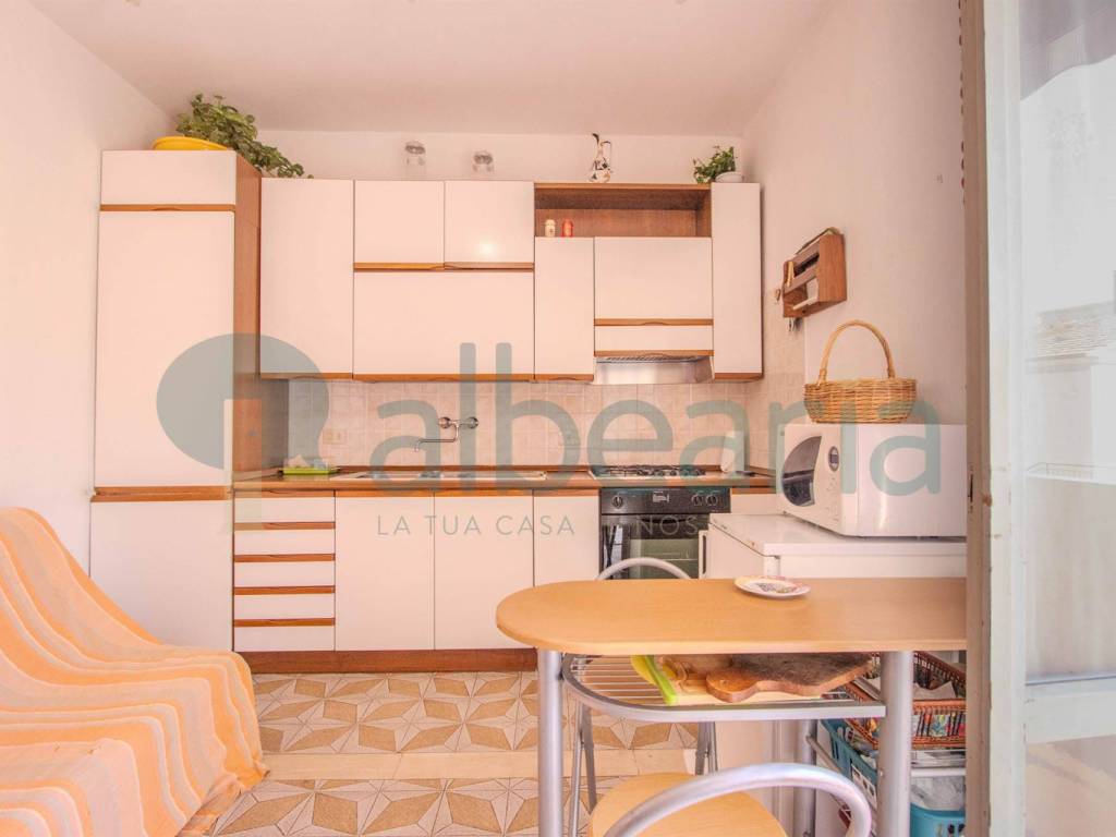 Appartamento a Follonica in Via Lombardia - Foto 5