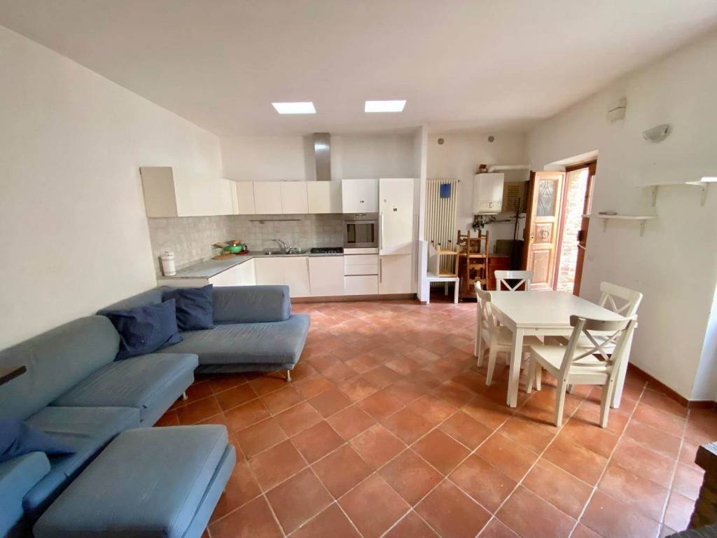 Casa indipendente a Urbino in Sotto le Stallacce - Foto 4