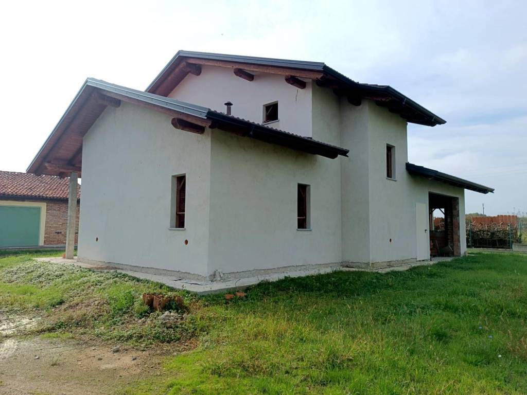 Villa a Trinità in Frazione San Giovanni Perucca - Foto 2