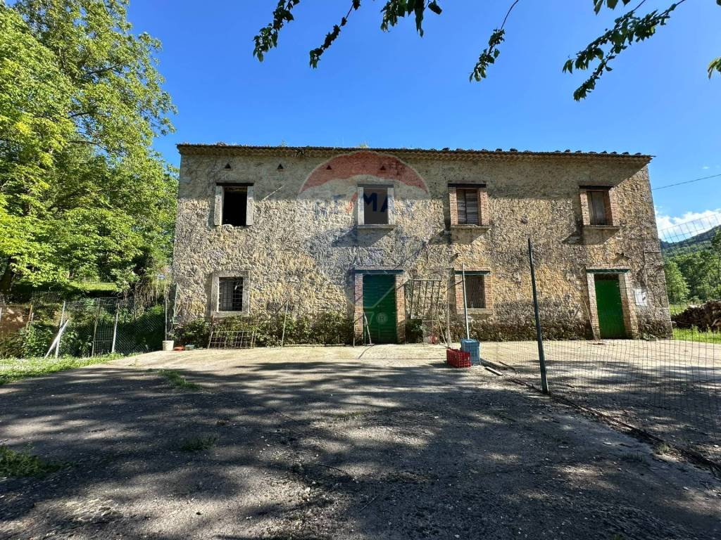 Rustico / casale a Rocchetta a volturno in Località Sorgenti del Volturno - Foto 4
