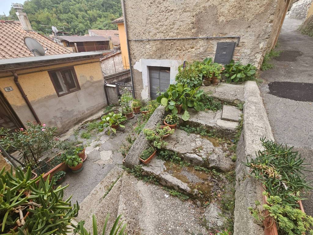 Casa indipendente a Rieti in Via della Chiesa - Foto 4