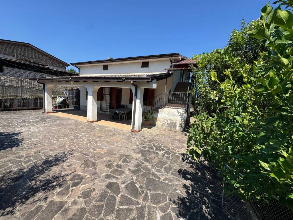 Villa a Ceprano in Via Olivella - Foto 5