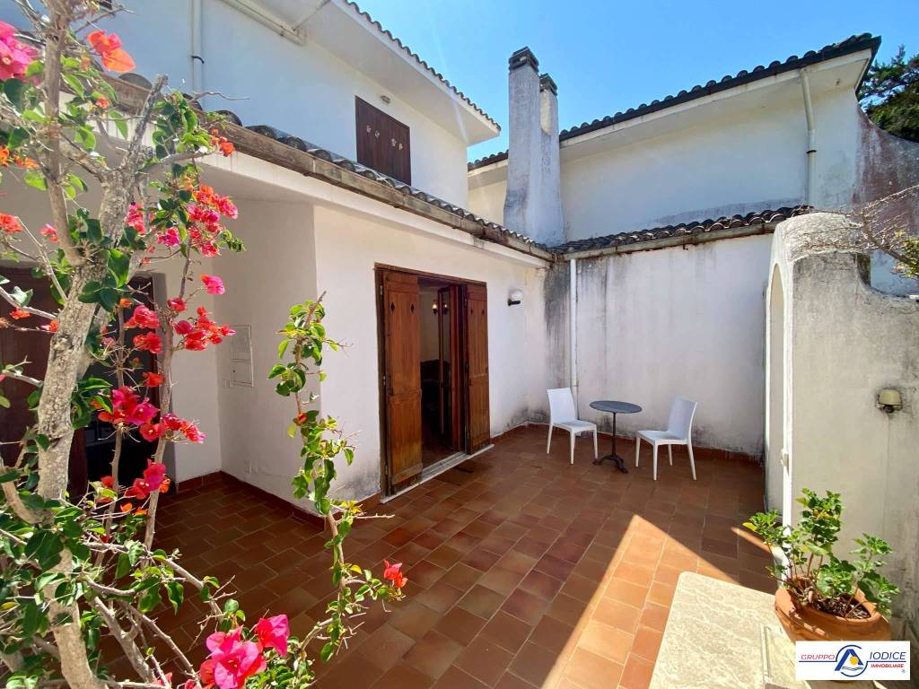 Villa a Sabaudia in Strada Lungomare Pontino, 14337 - Foto 2