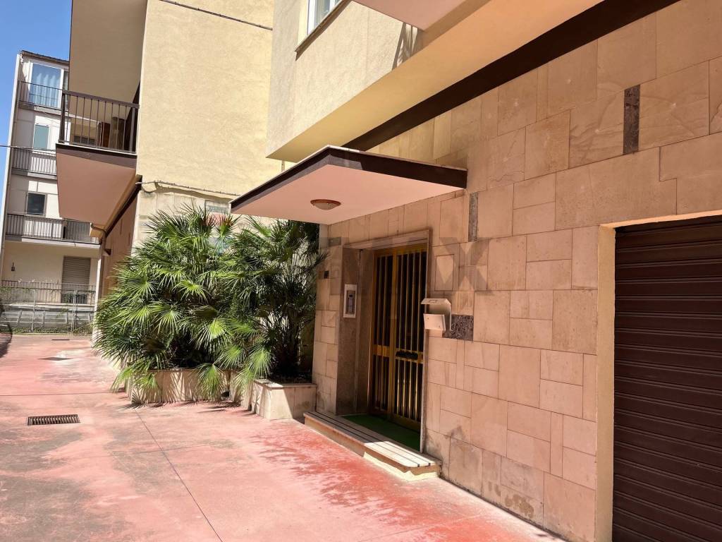 Appartamento a Ragusa in Via Lombardo Radice, 20 - Foto 4