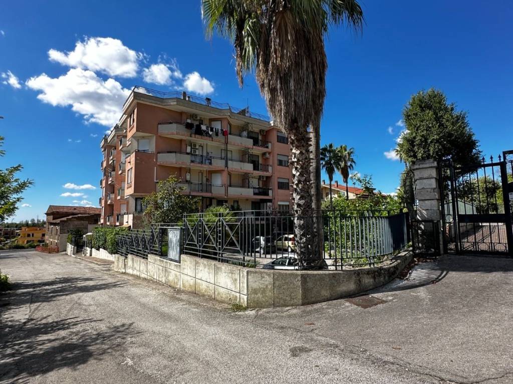 Appartamento a Maddaloni in Via Pintime - Foto 2