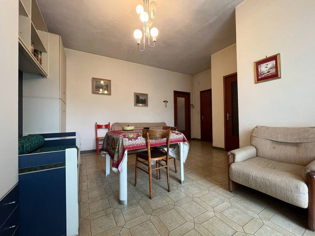 Appartamento a Canelli in Corso della Libertà, 19 - Foto 4
