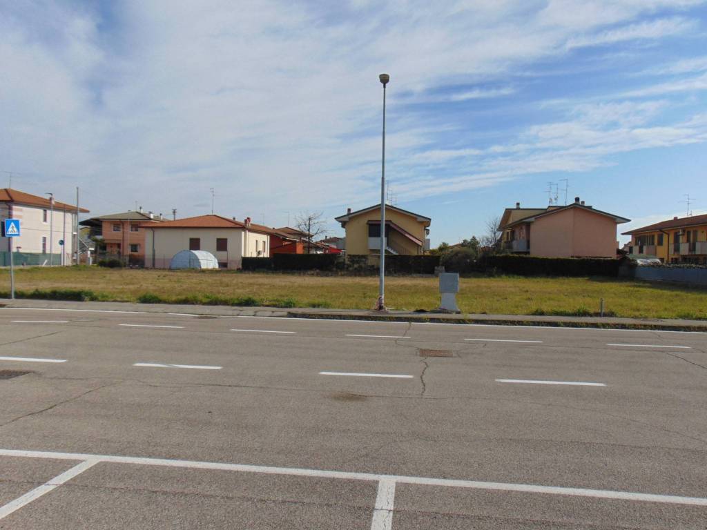 Terreno a Oppeano in Via Carlo Alberto Dalla Chiesa - Foto 5