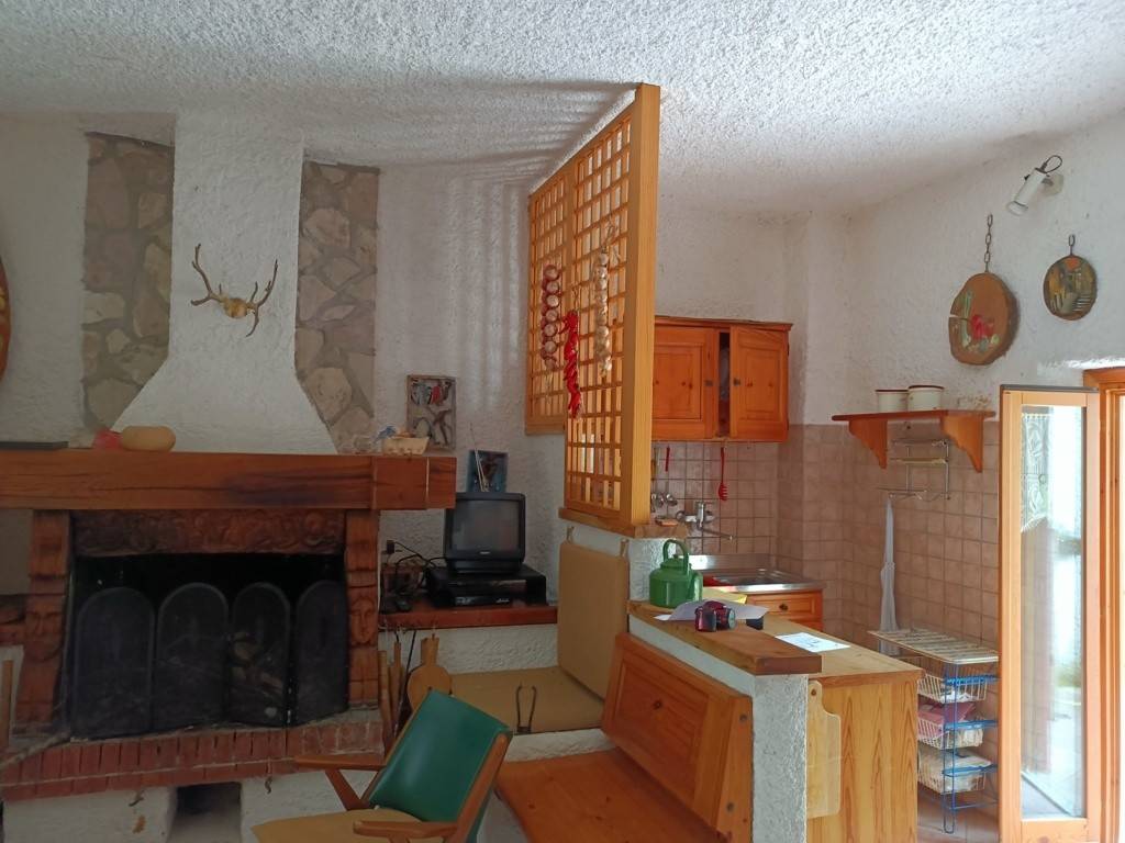 Villa a Longone sabino in Via delle Stalle, 2 - Foto 5