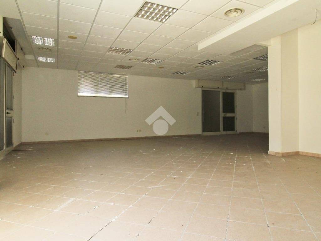 Box / garage a Cropani in Via Aurelia, 3 - Foto 4