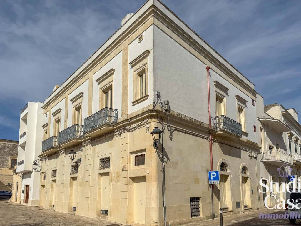 Palazzo / stabile a Cutrofiano in Via Capo, 22 - Foto 2
