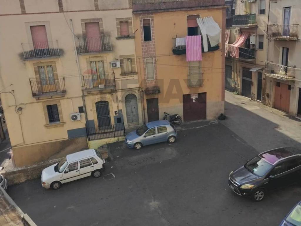 Appartamento a Caltagirone in via mauro, 1 - Foto 2