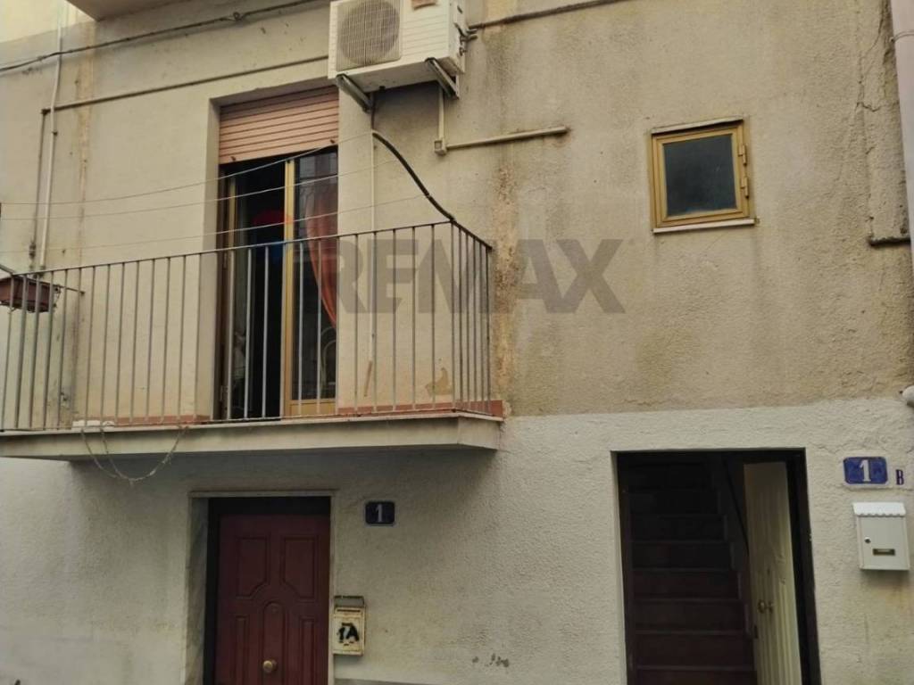 Appartamento a Caltagirone in via mauro, 1 - Foto 3