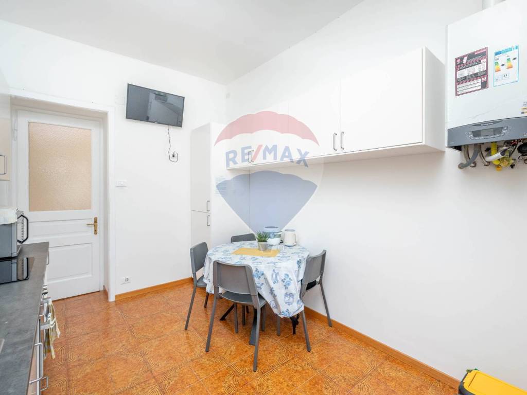 Appartamento a Trieste in Via Pio Riego Gambini, 5 - Foto 4