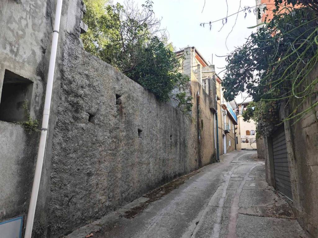 Casa indipendente a Loceri - Foto 2