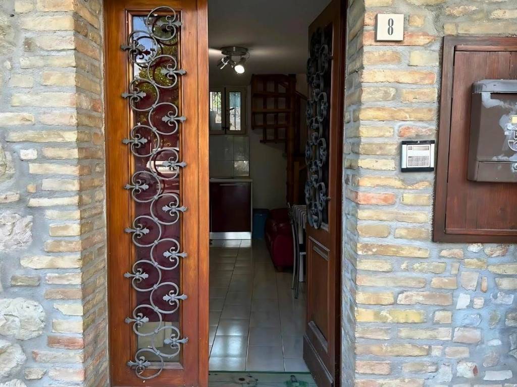 Casa indipendente a Assisi in Piazza dei Caduti - Foto 5