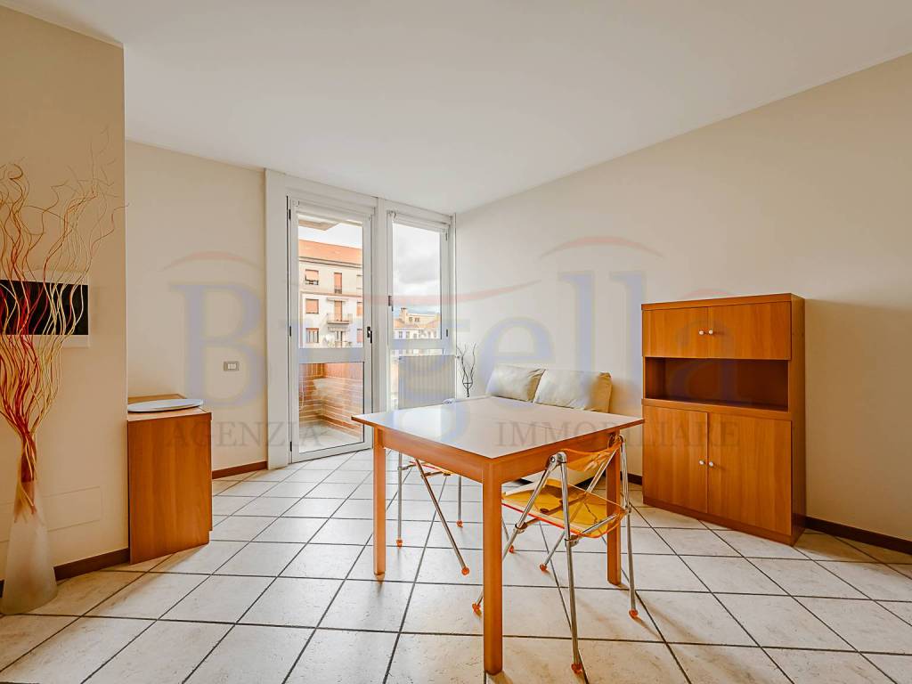 Appartamento a Biella in Via Alfonso Lamarmora, 21 - Foto 3