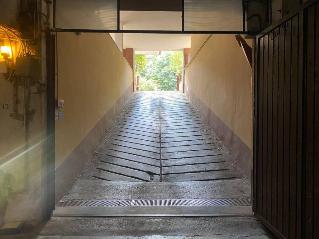 Box / garage a Asti in Via Gozzano, 20 - Foto 3