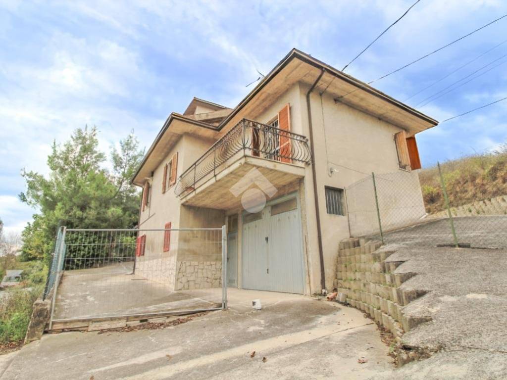 Casa indipendente a Offida in Strada Provinciale 43, 104 - Foto 2