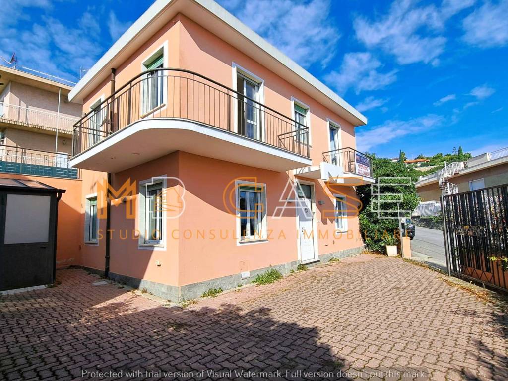 Villa a Albenga in Strada Comunale Villaggio Iris - Foto 4