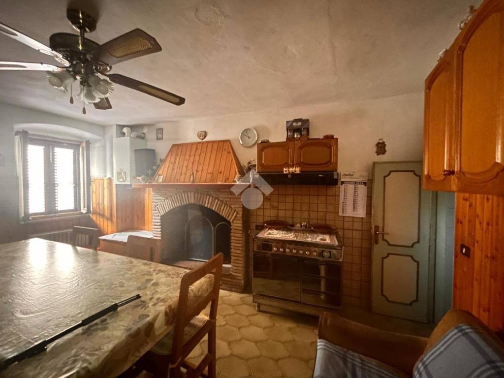 Casa indipendente a Bettona in Via Vittorio Emanuele, 15 - Foto 5