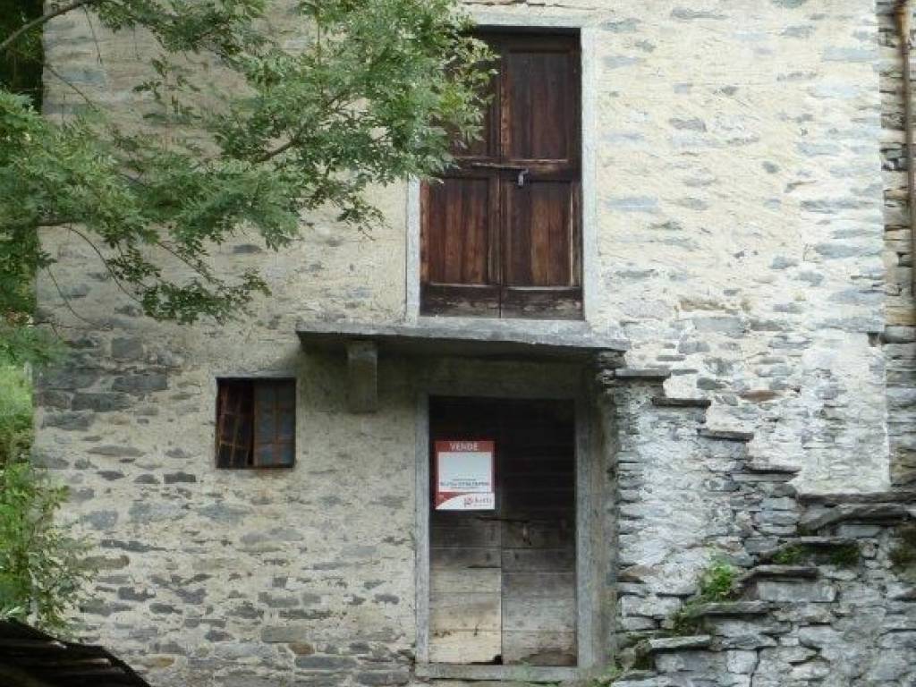 Casa indipendente a Masera in Via Menogno, 7 - Foto 3