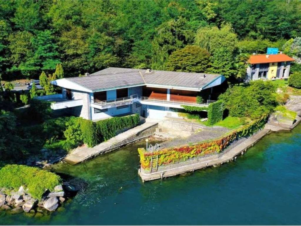 Villa a Baveno in Strada Nazionale Sempione Feriolo, 12 - Foto 3