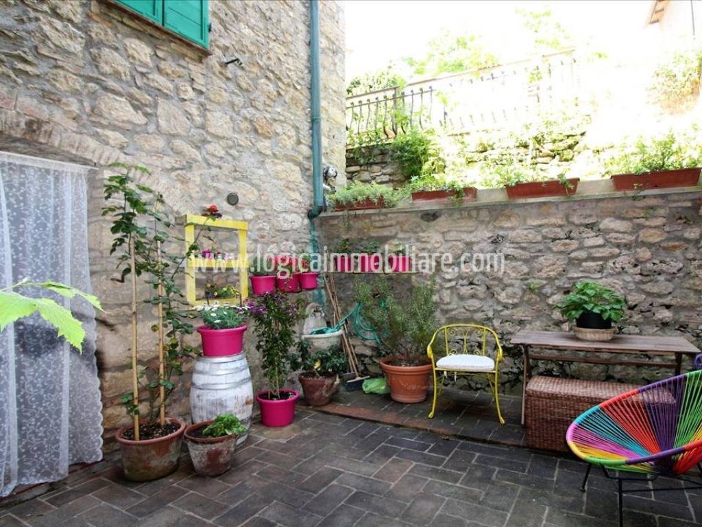 Appartamento a Sarteano in Piazza XXIV Giugno - Foto 2