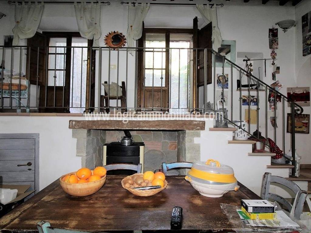 Appartamento a Sarteano in Piazza XXIV Giugno - Foto 5