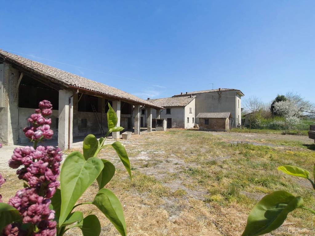 Rustico / casale a Voghera in Strada Castel Bidoia, 4 - Foto 3