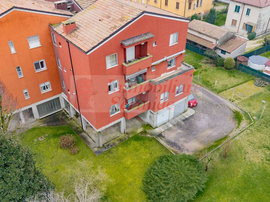 Appartamento a Sermide e felonica in Via Luigi Einaudi - Foto 2