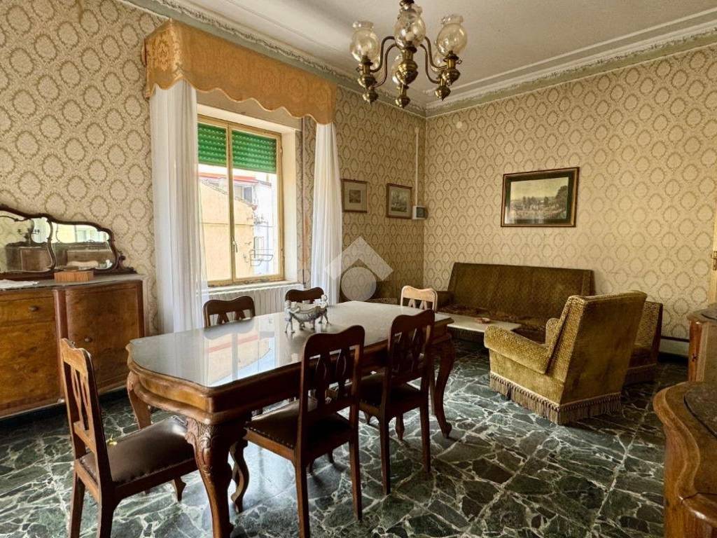 Palazzo / stabile a Corigliano-rossano in Viale Regina Margherita, 34 - Foto 3