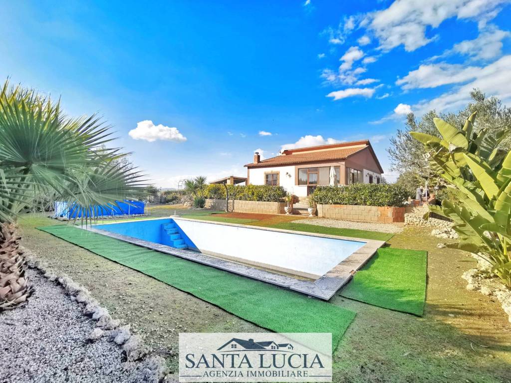 Villa a Canicattì in C.da Carbuscia - Foto 2