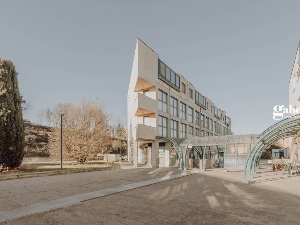 Immobile a Merate in via de gasperi - Foto 2