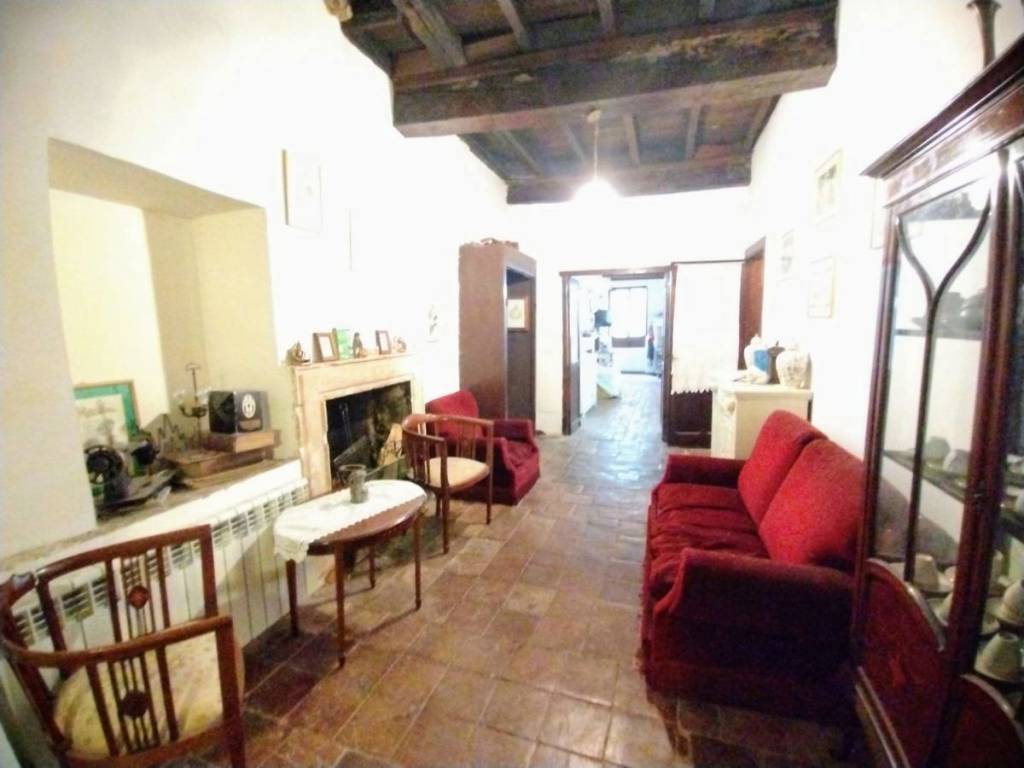 Appartamento a Tagliacozzo in Via Borgo Vecchio, 16 - Foto 5