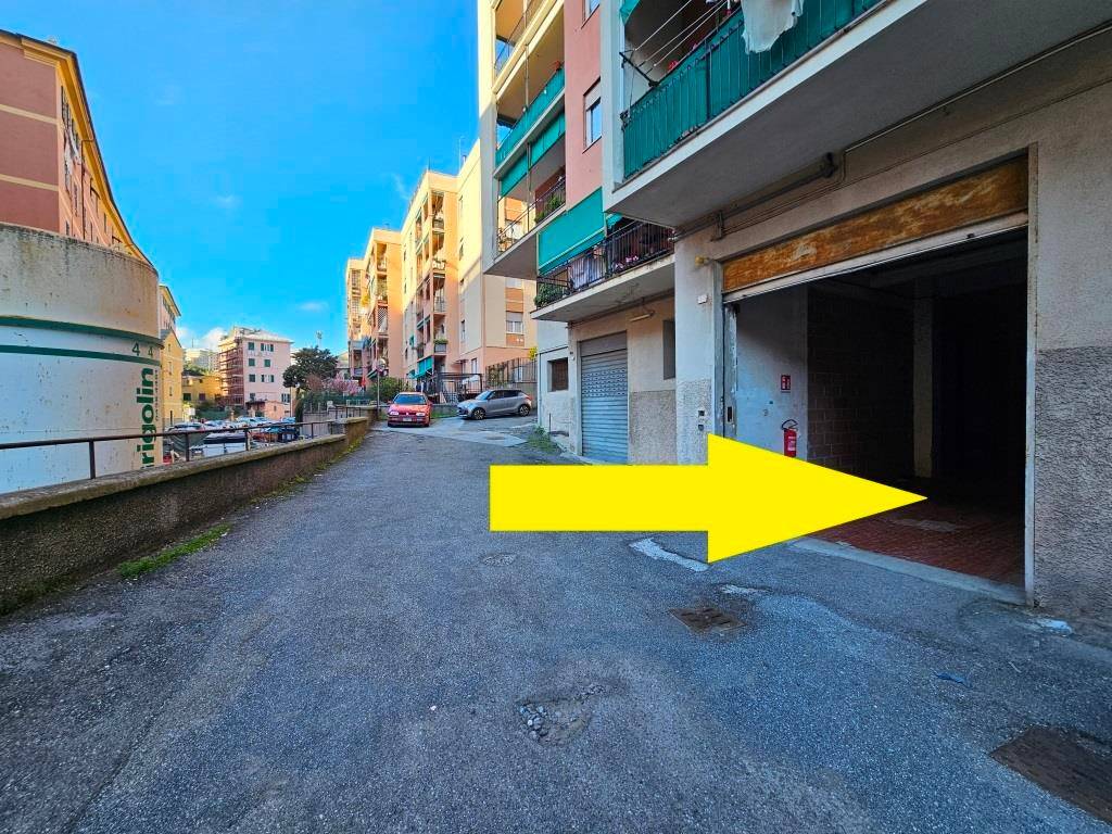Box / garage a Genova in Via dell'Ombra - Foto 2