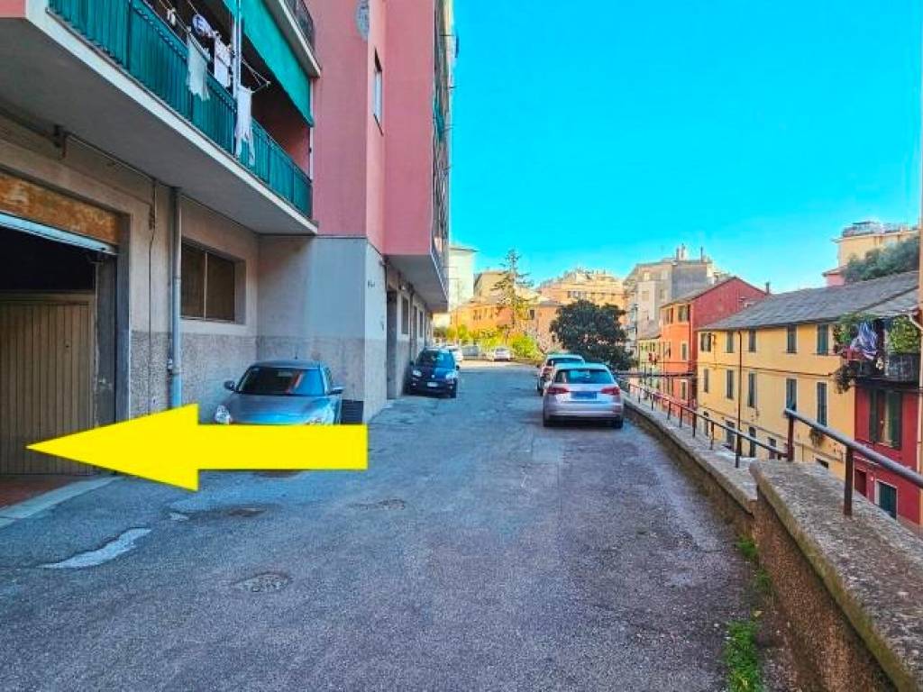 Box / garage a Genova in Via dell'Ombra - Foto 3