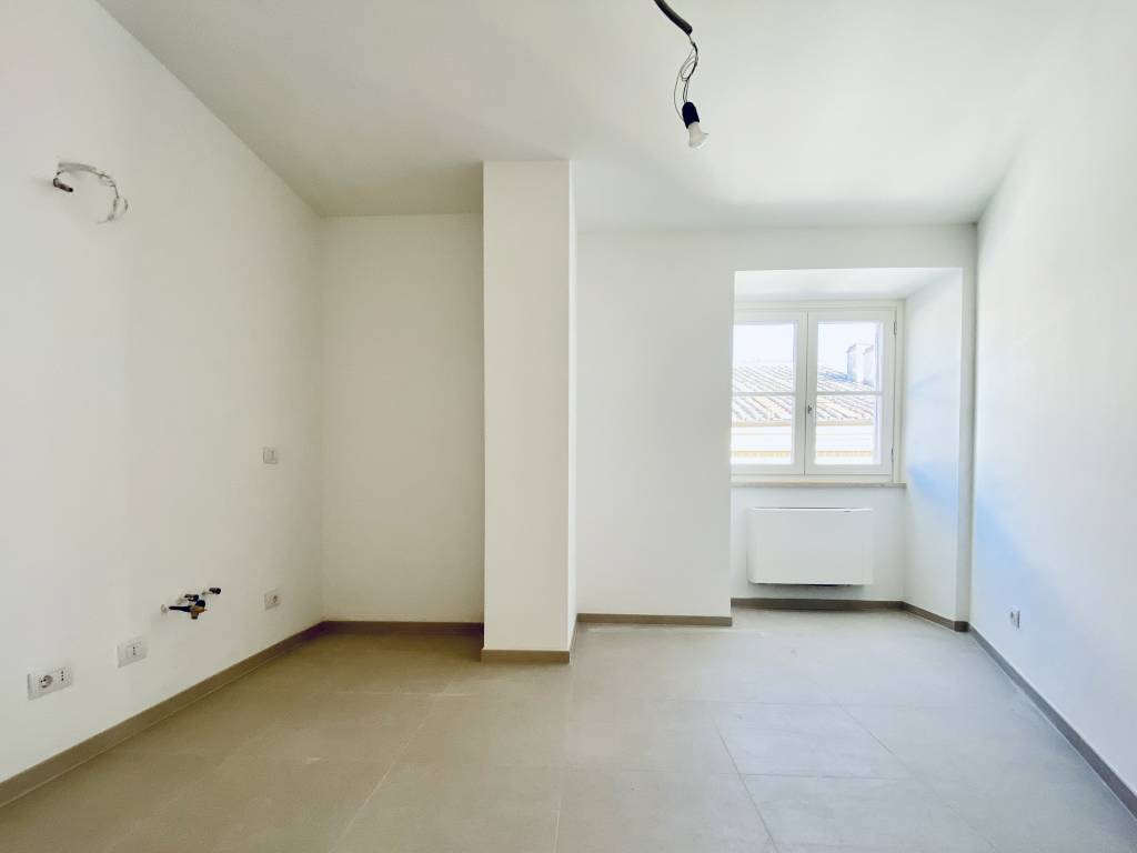 Appartamento a Albano laziale in Via Aurelio Saffi - Foto 5