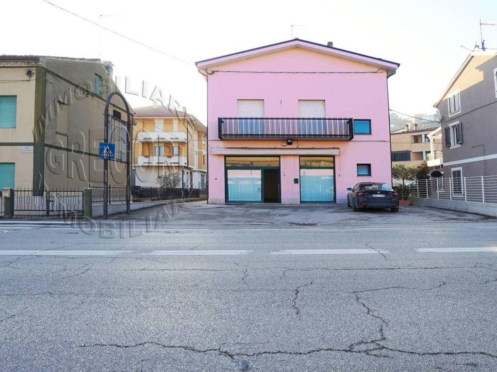Immobile a Porto san giorgio in Via Fratelli Rosselli, 145 - Foto 2